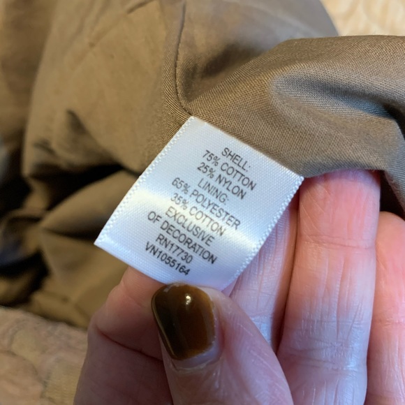 ISAAC MIZRAHI Lace Peplum Tank - Picture 6 of 6